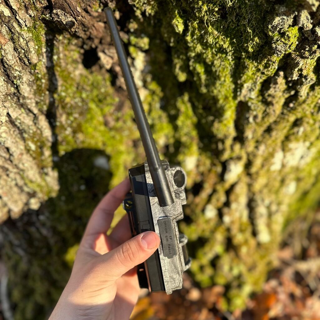 camera vanatoare ForestVision Live Pro 2